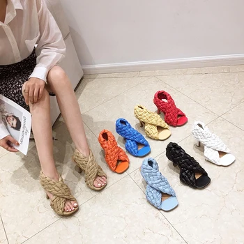 Pantofi pentru femei Bomboane Colorate pentru Femei Papuci Cruce Curele de Cânepă Frânghie Împletită Pătrat Degetele de la picioare Tocuri inalte Jumătate-Trageți pentru Femei Sandale 2021